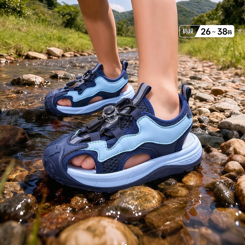Outdoor Children's Sandals thumbnail 3