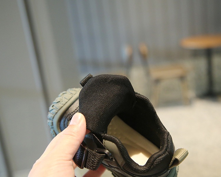 Children's Sports Shoes thumbnail 6