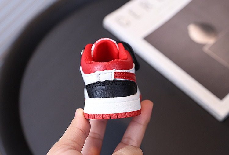 Children's Sports Shoes for Boys and Girls thumbnail 7