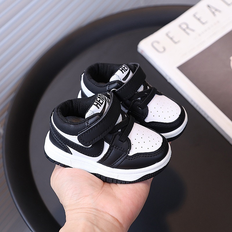 Children's Sports Shoes for Boys and Girls