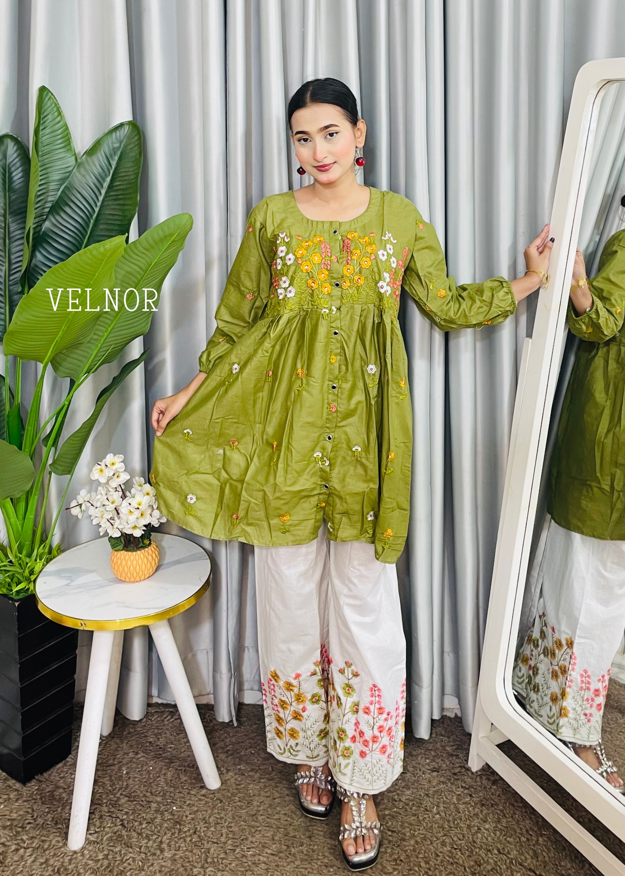 Arang Cotton Embroidered Two Piece | VELNOR Fashion_img_6