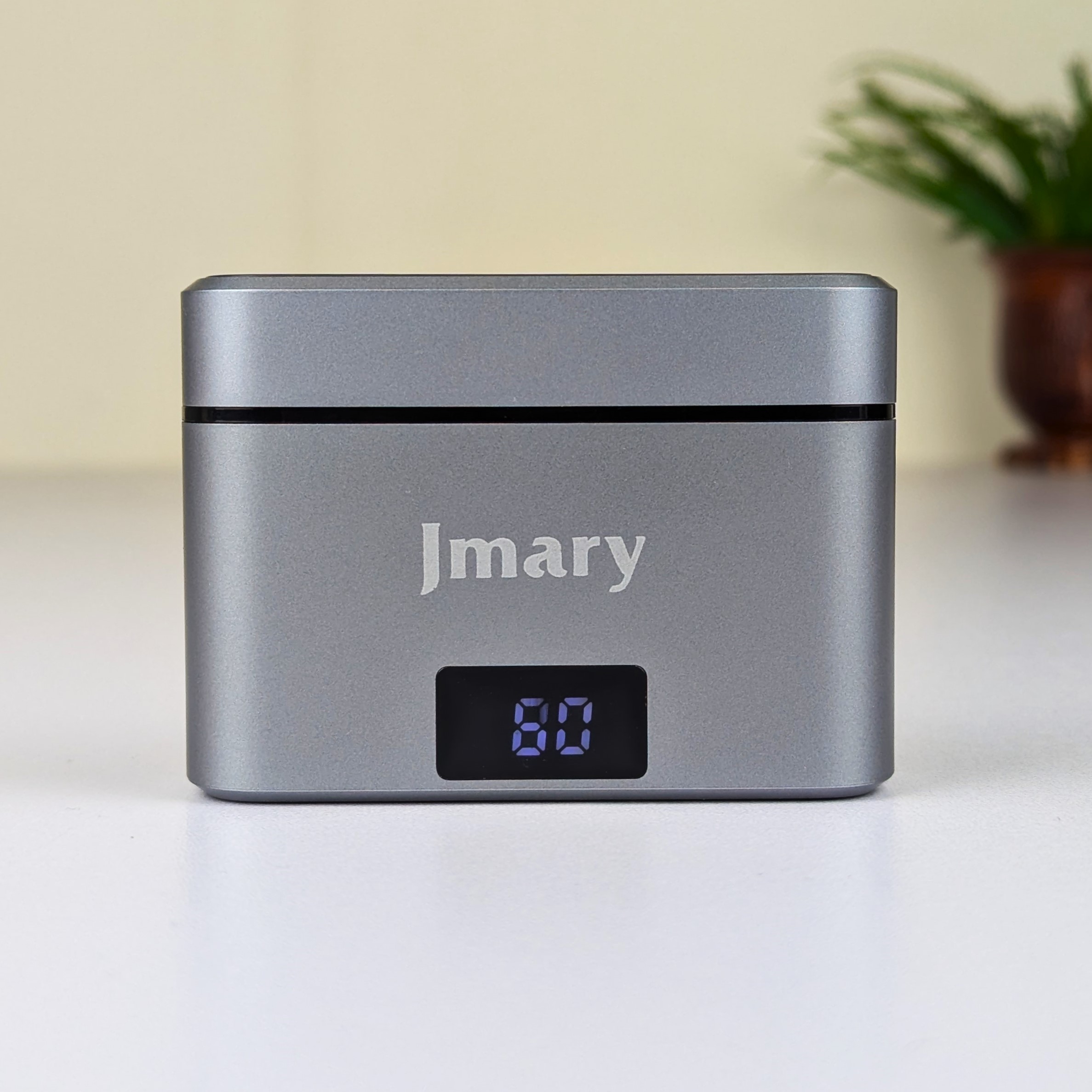 Jmary MW-15 2.4G Dual Wireless Lavalier Microphone – Type-C Plug & Play Mic with 48H Battery Charging Case, 20M Range & Low Latency for Mobile Vlogging & Interviews_img_4