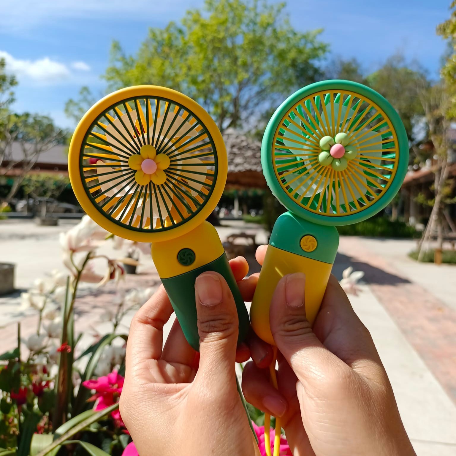 Handheld Portable Desktop Mini Fan – USB Rechargeable Pocket Sports Fan with 3 Speed Levels, Ultra-Quiet Motor, Lanyard & Versatile Indoor-Outdoor Use_img_5