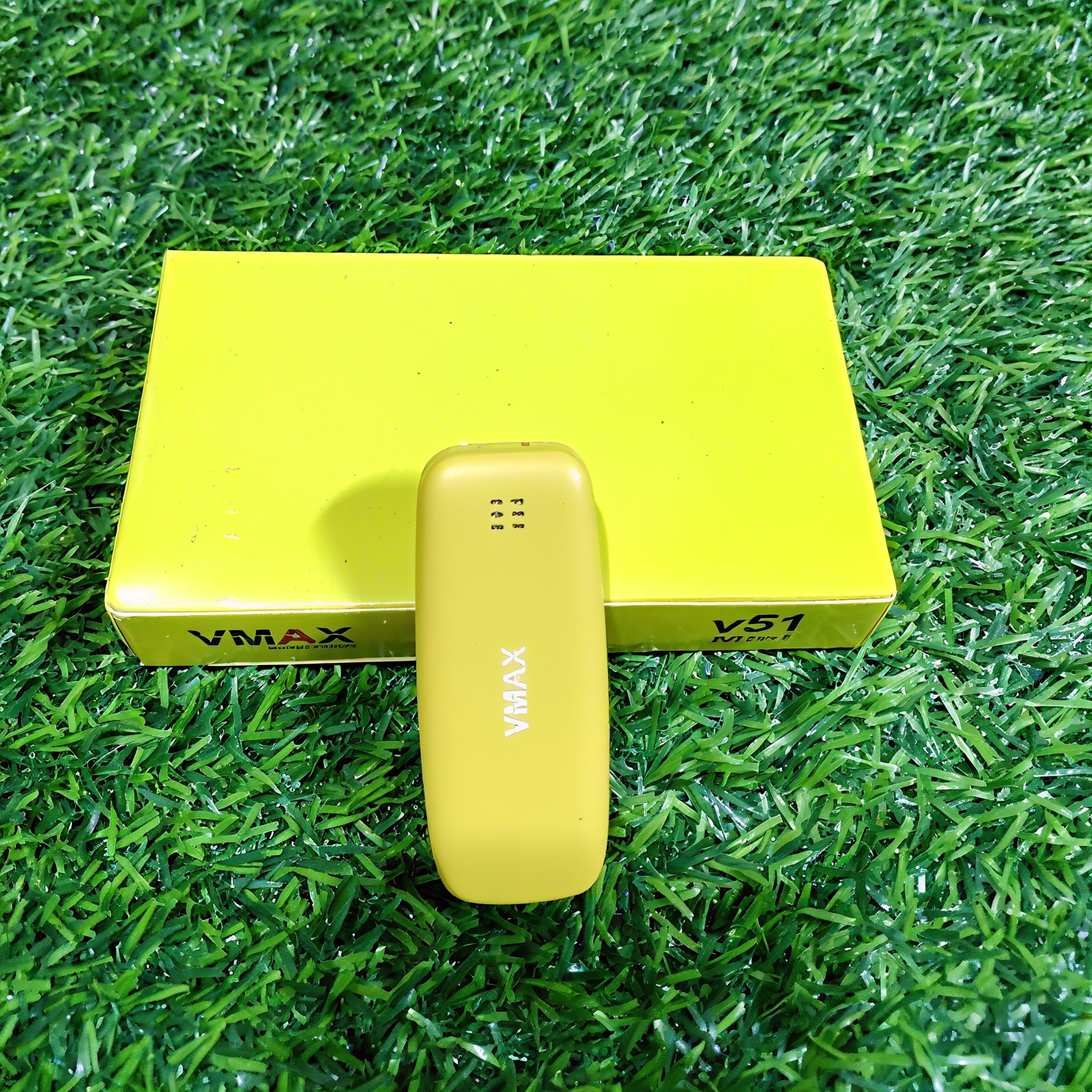 Vmax V51 Mini Phone Magic Voice(Yellow)_img_1