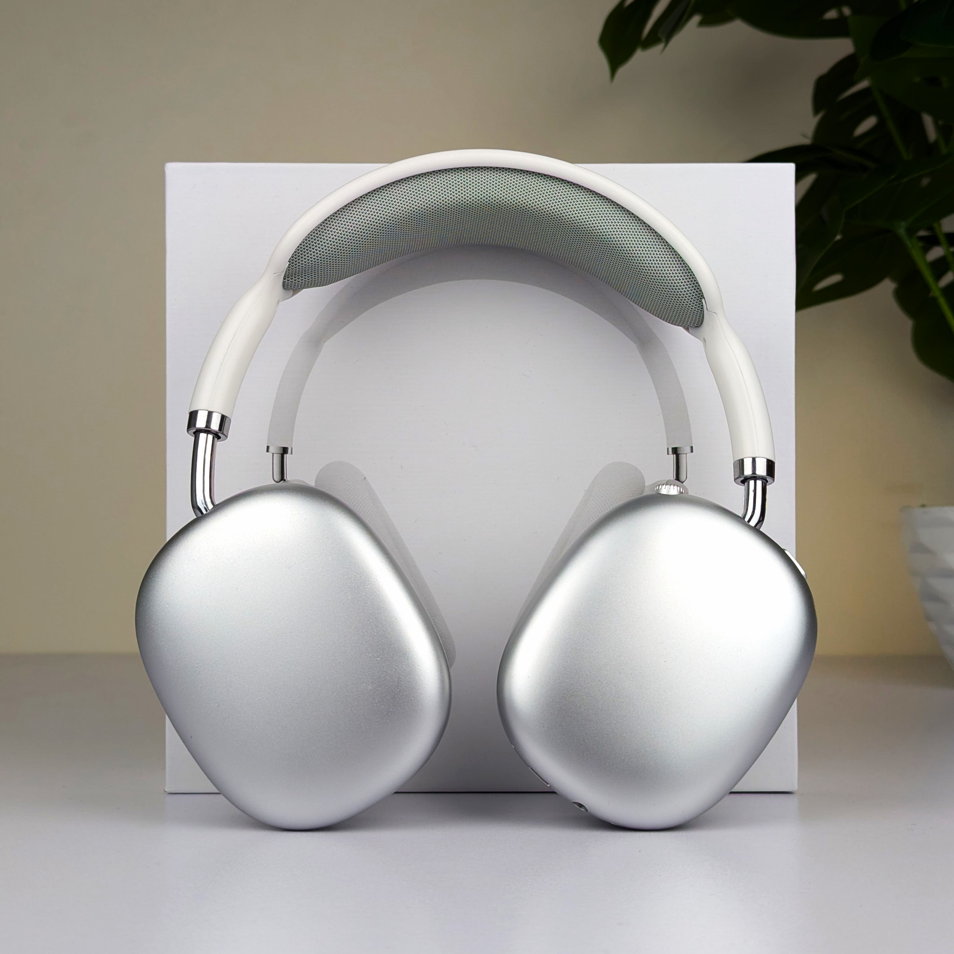 AirPods Max Wireless Over-Ear Headset (Premium Master Copy) – Model A2098 with Active Noise Cancellation, Spatial Audio & Long Battery Life_img_5