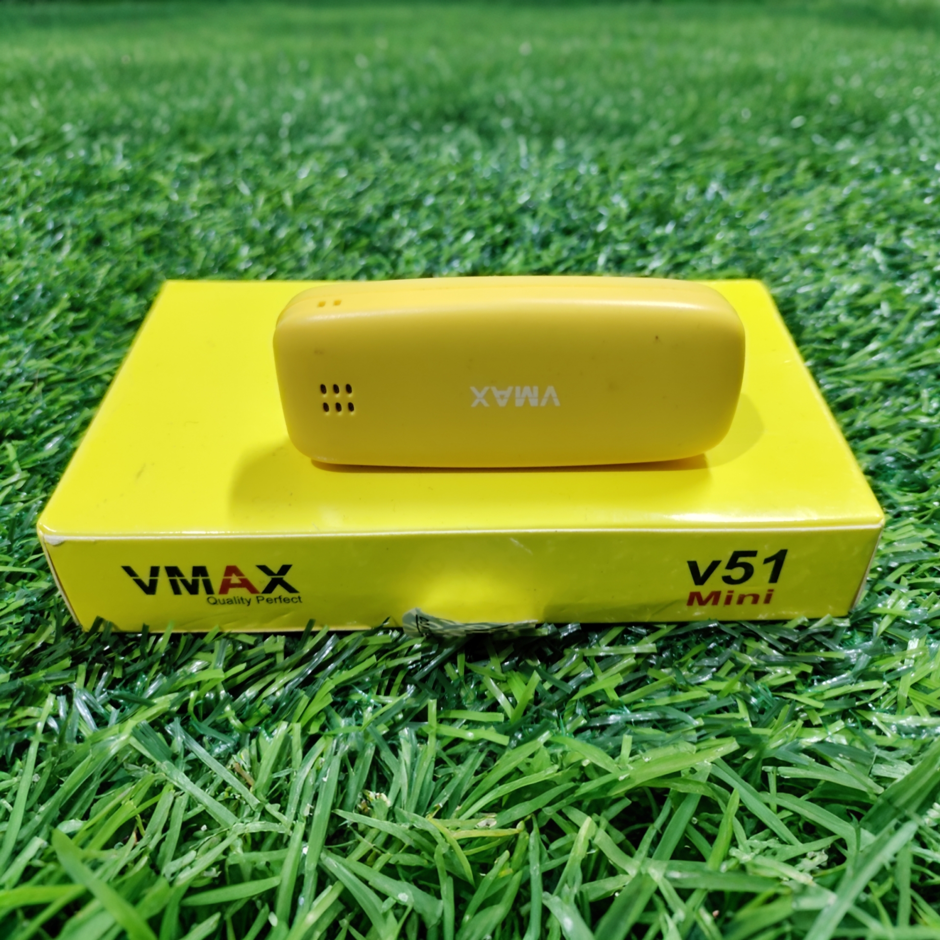 Vmax V51 Mini Phone Magic Voice(Yellow)_img_3