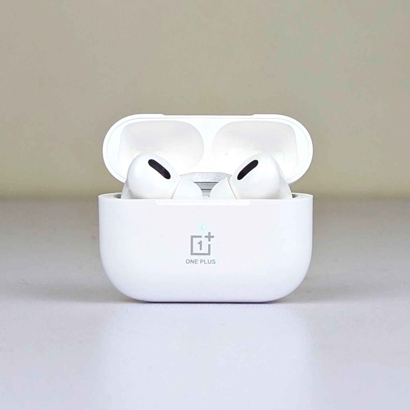 OnePlus AirRO3 True Wireless Bluetooth Earbuds – Noise Reduction TWS Earphones with 360mAh Battery & Clear Sound (White)_img_4