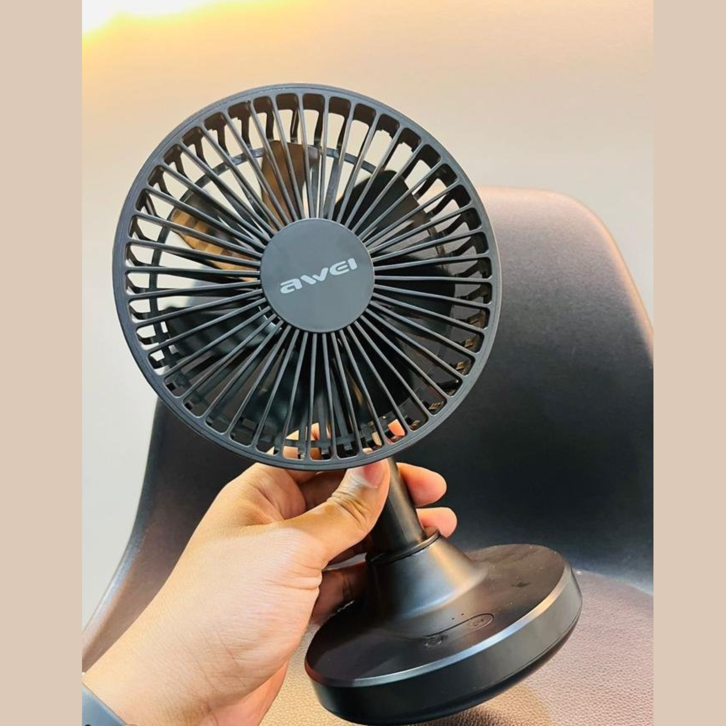 Awei F29 Compact Rechargeable Desktop Fan – 3600mAh Battery, 5.5-Inch 7-Blade Strong Airflow, 90° Auto Oscillation, Silent Brushless Motor & Type-C Charging_img_2