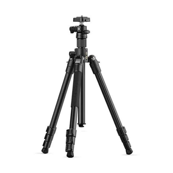 Ulanzi - TT53 1.8m Travel Tripod with Uka Quick Release Head - Tripod thumbnail 1