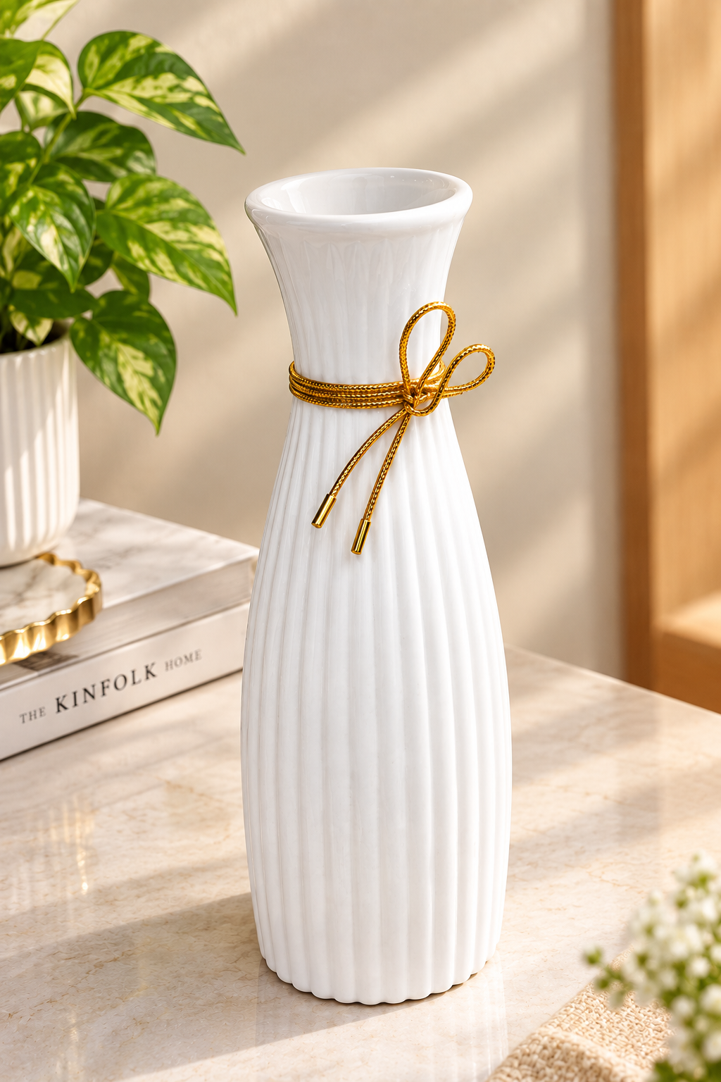 White flower vase_img_4