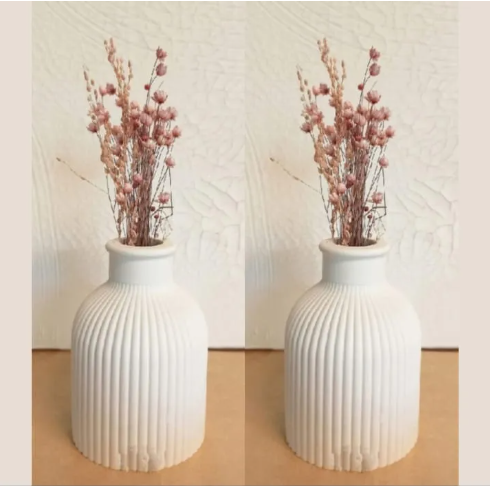 White flower vase - Image 1