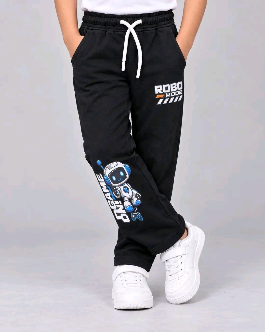 Boys’ Trendy "Minecraft" Trousers_img_0