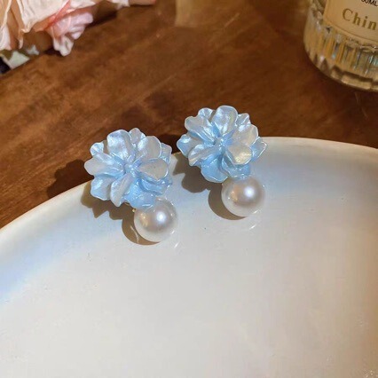 🌸 Elegant Floral Pearl Drop Earrings 🌸_img_3