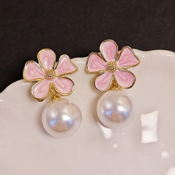 French retro oil drop flower pearl earrings_img_1