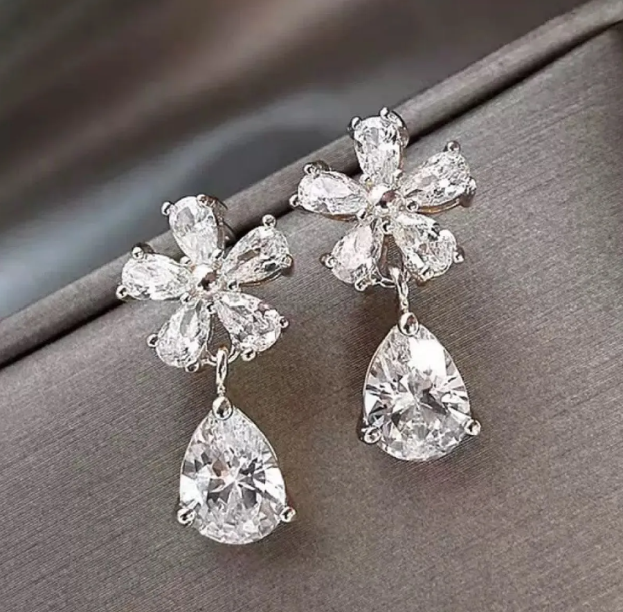 Fresh crystal flower drop earrings