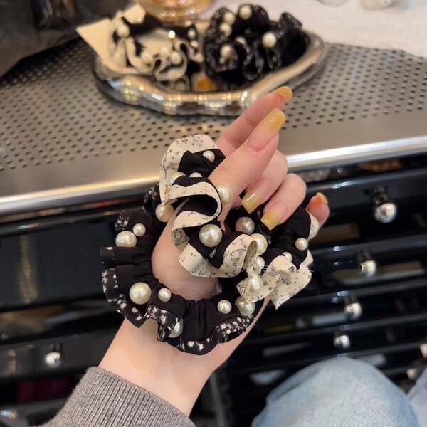 2 pcs Floral Ruffle Pearl Elastic Hair Scrunchie_img_4
