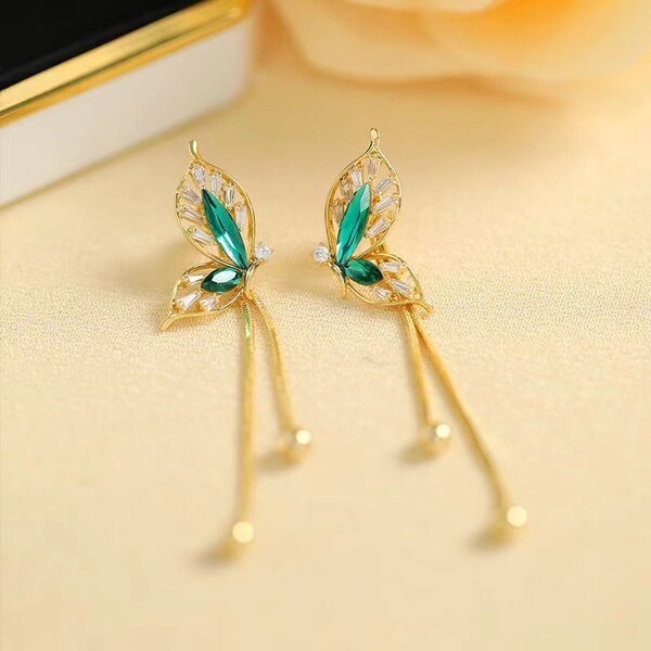 Royal Emerald Butterfly Earrings_img_2