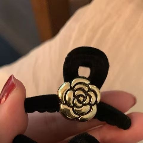 4 pcs -One-Side Gold Camellia Flower Mini Hair Claw Clip(1063)_img_3