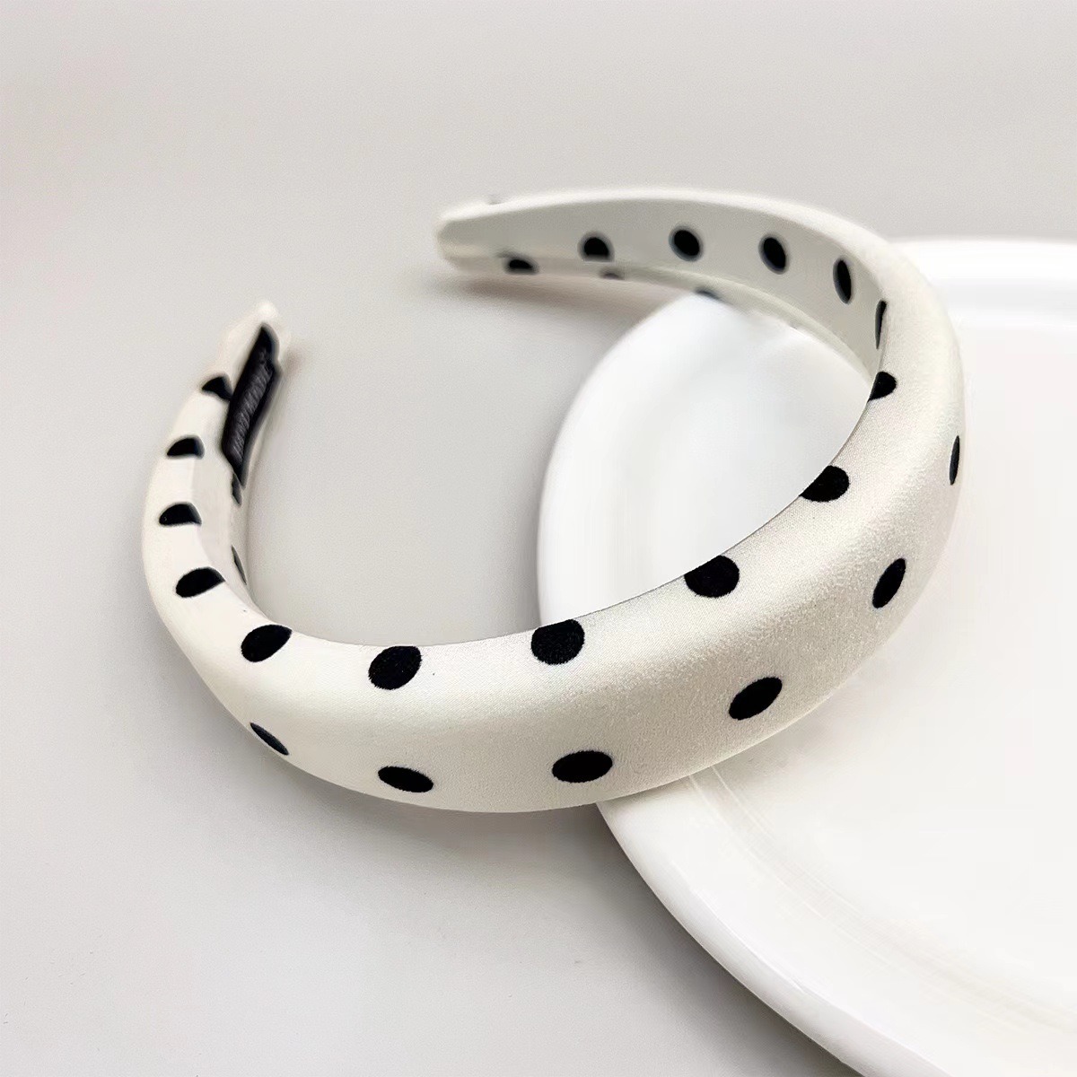 Retro Polka Dot Padded Headband_img_2