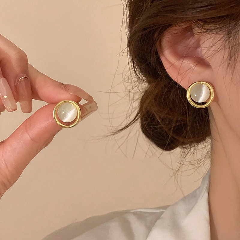 Round yellow opal earrings