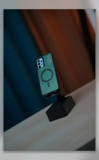 3 in 1 Portable Foldable Mobile Phone Holder with Bluetooth Speaker and Power Bank - Image 2