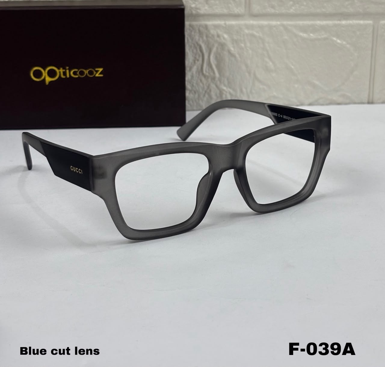 F-040 Modern Square Blue Cut Eyeglass