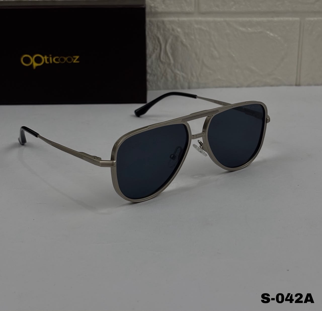 S-042A Premium Metal Aviator Sunglass