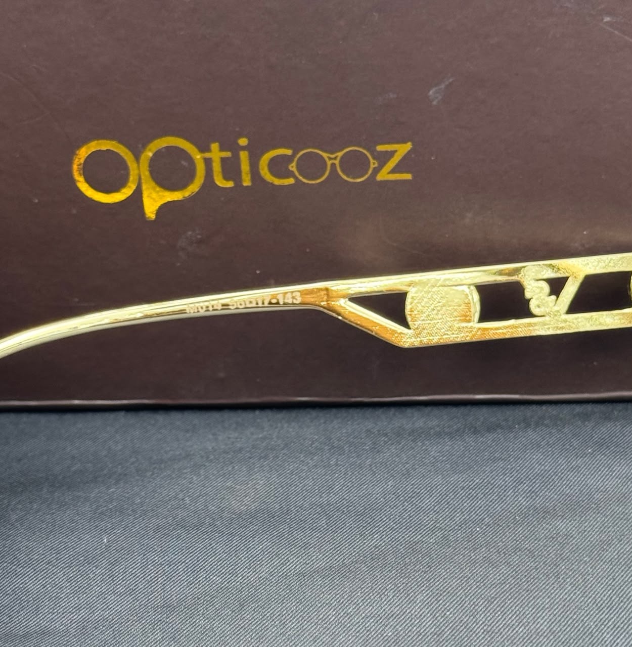 F-044A Premium Rimless Blue Cut Eyeglass_img_4