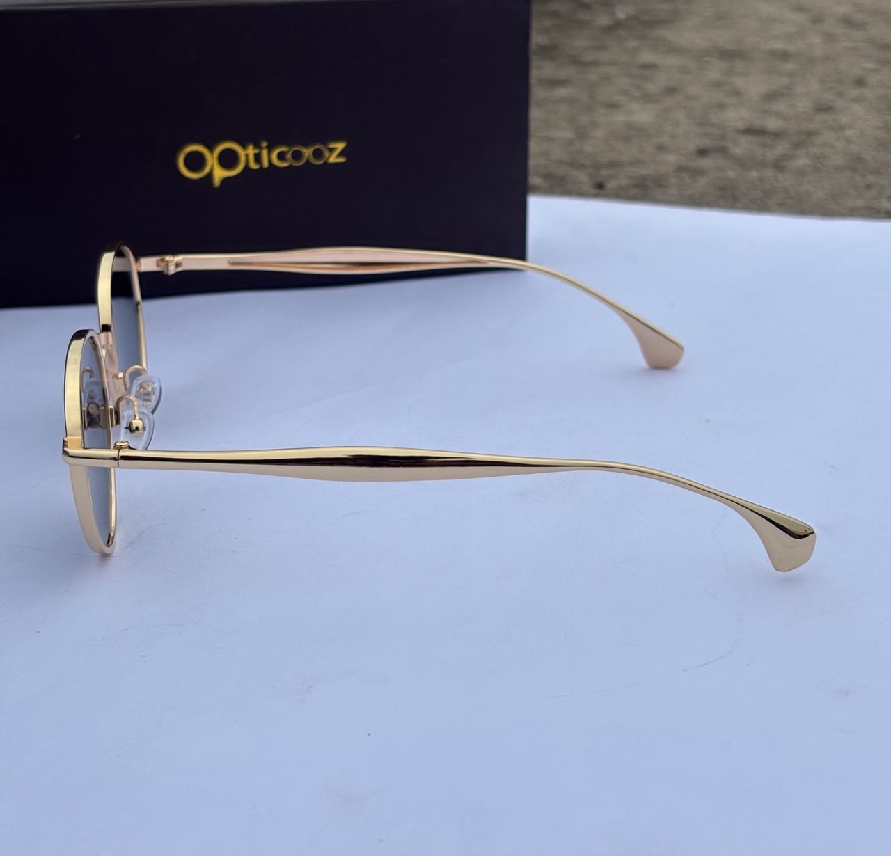 S - 038 Premium Brand Sunglasses_img_4