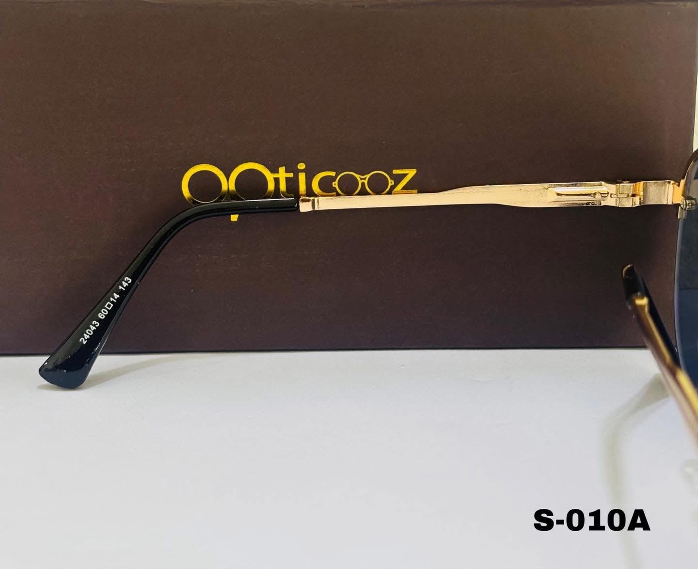 S-010A Oversized Rimless Shield Sunglass – Gold & Black_img_5