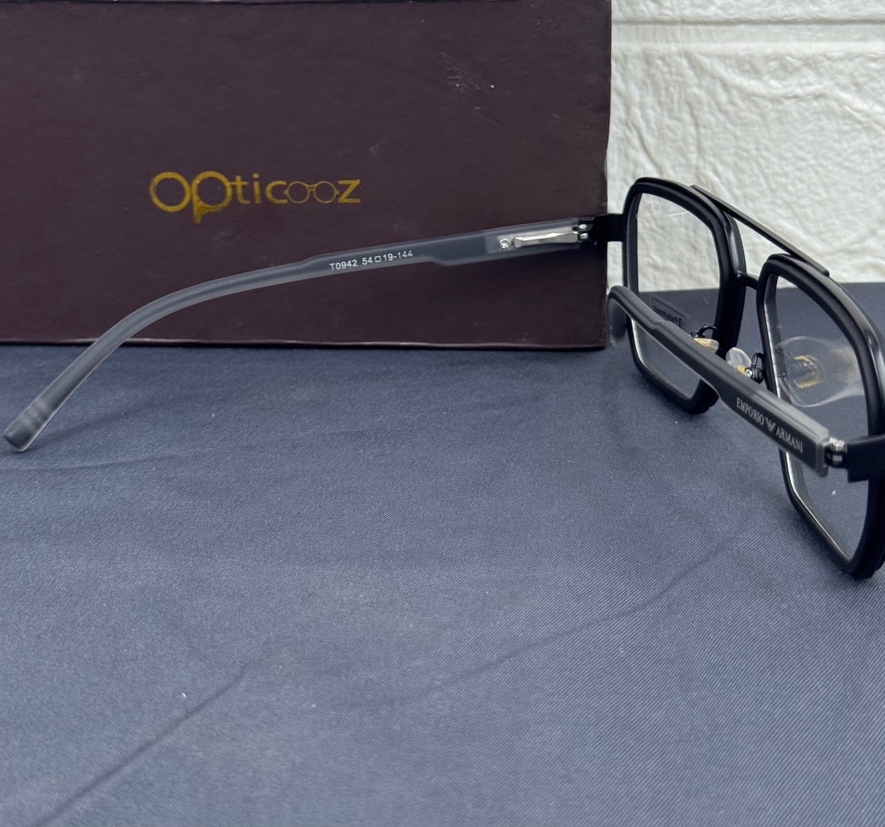 F-045A Premium Photochromic Blue Cut Eyeglass_img_8