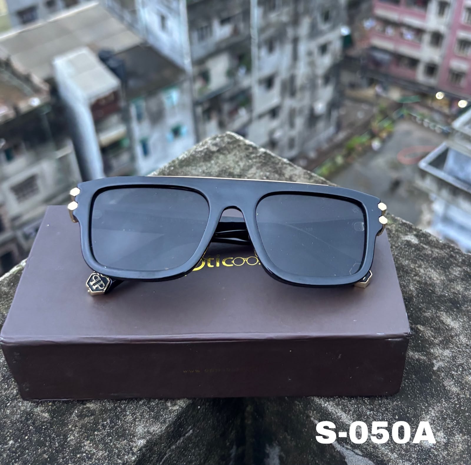 S-050A Luxury Square Fashion Sunglass_img_7
