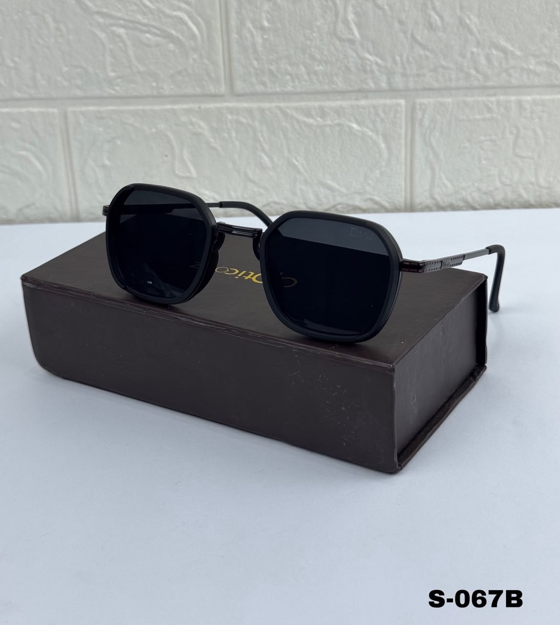 S-067B Premium Rounded Square Sunglass_img_13