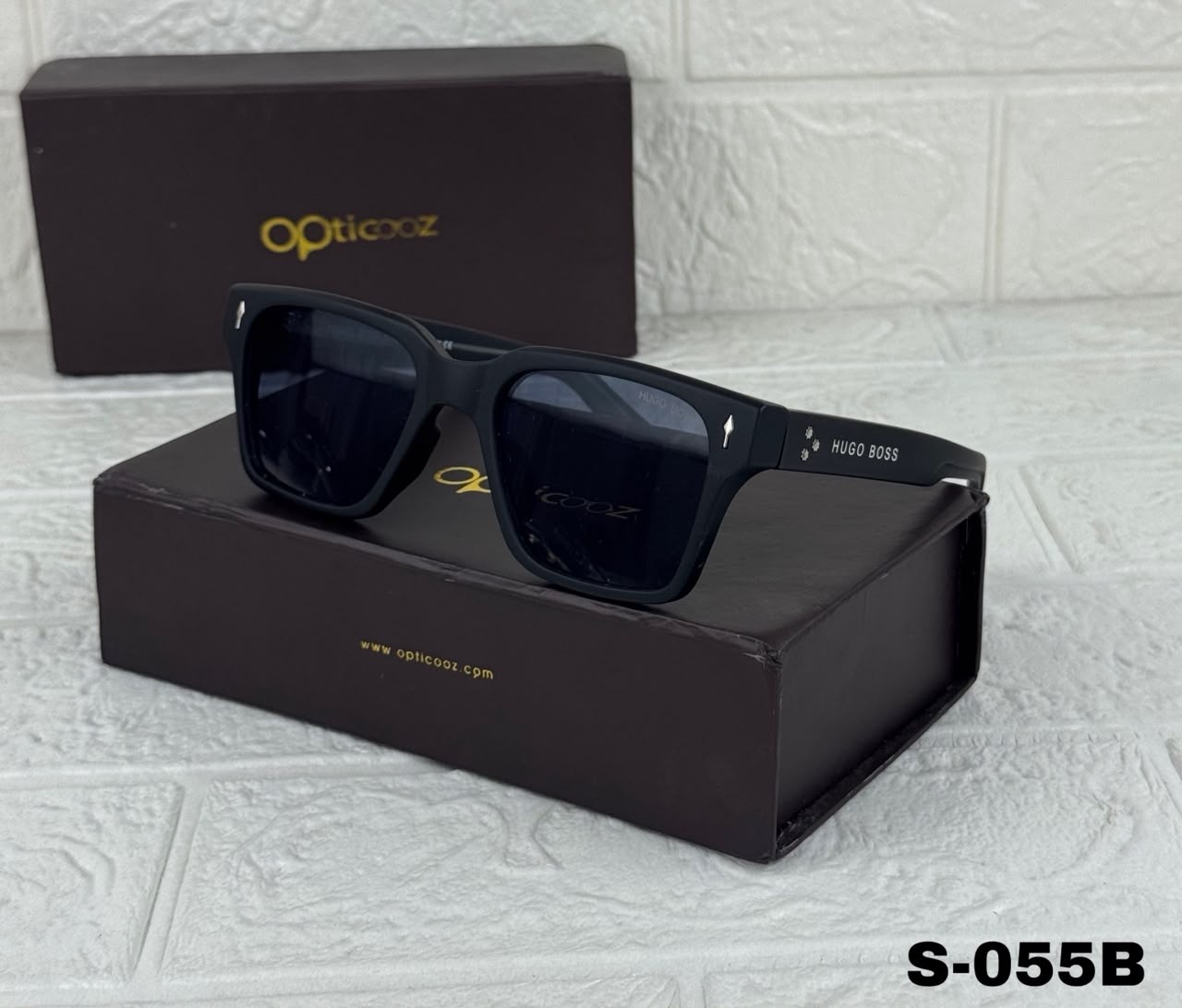 S-055B Premium Rectangle Sunglass