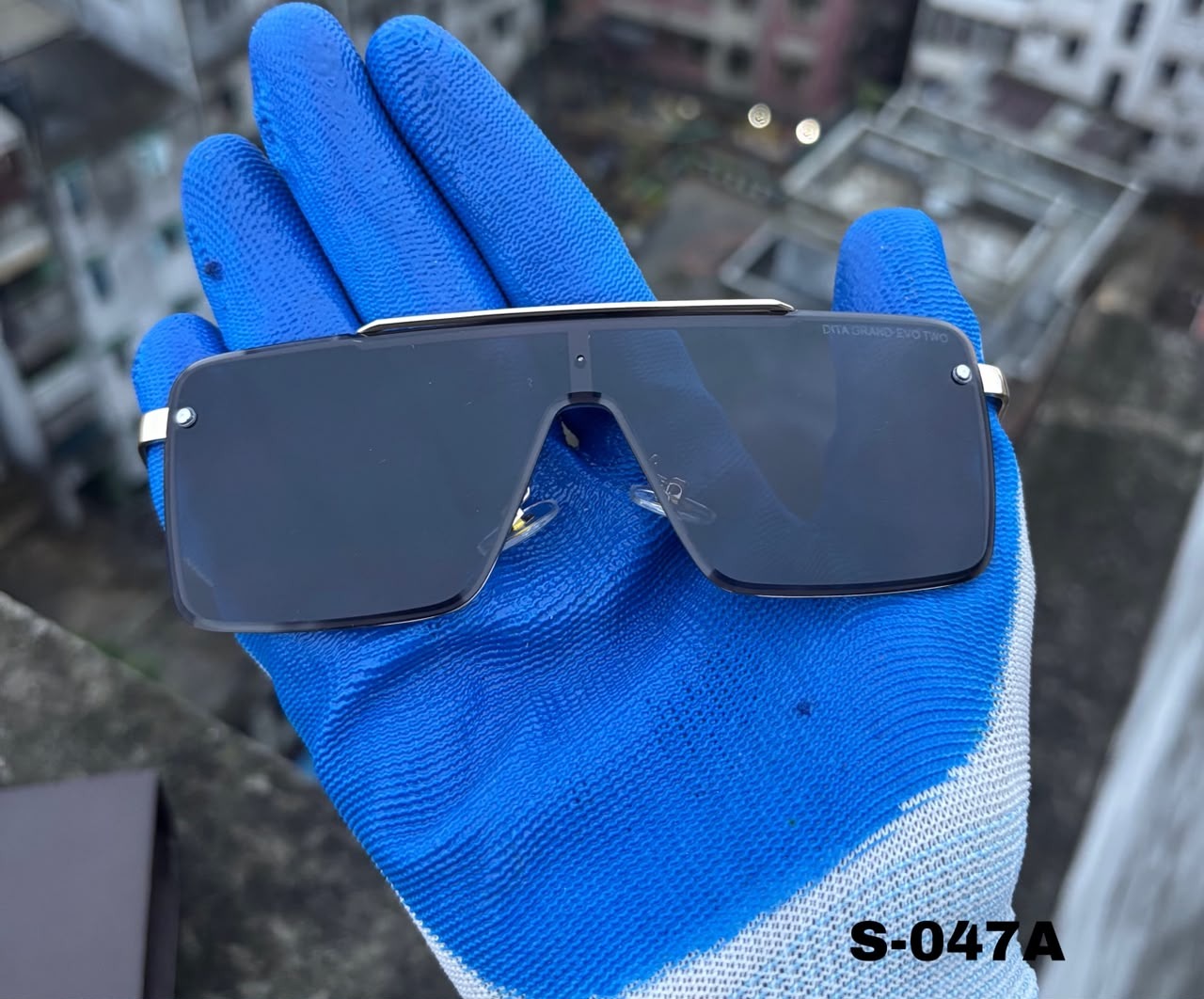 S-047A Luxury Rimless Oversized Shield Sunglass_img_3