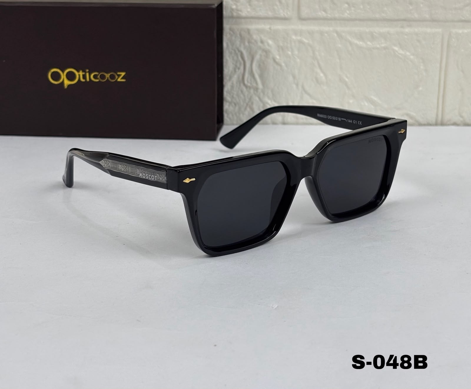 048A Classic Square Fashion Sunglass_img_1