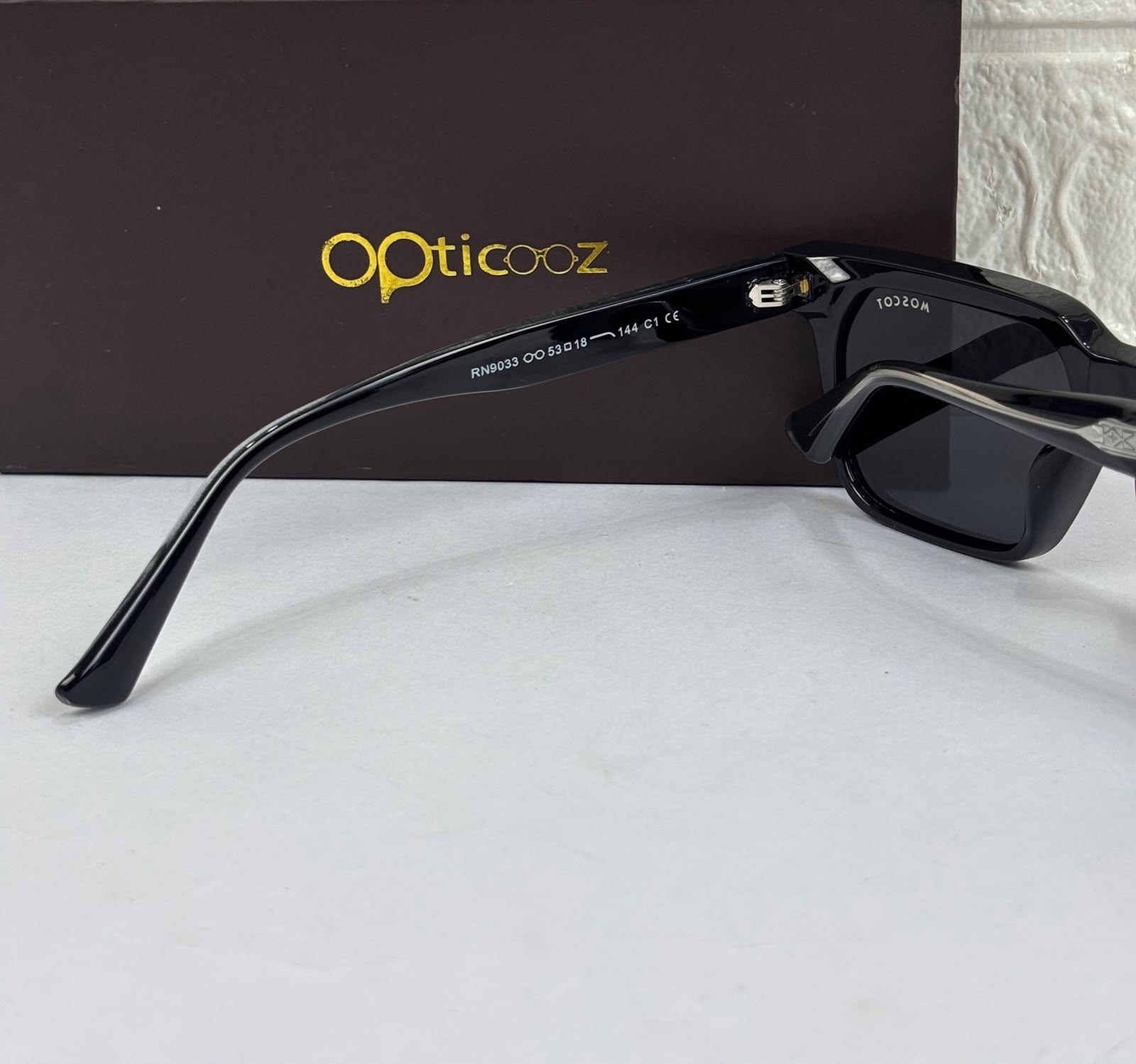 048A Classic Square Fashion Sunglass_img_3