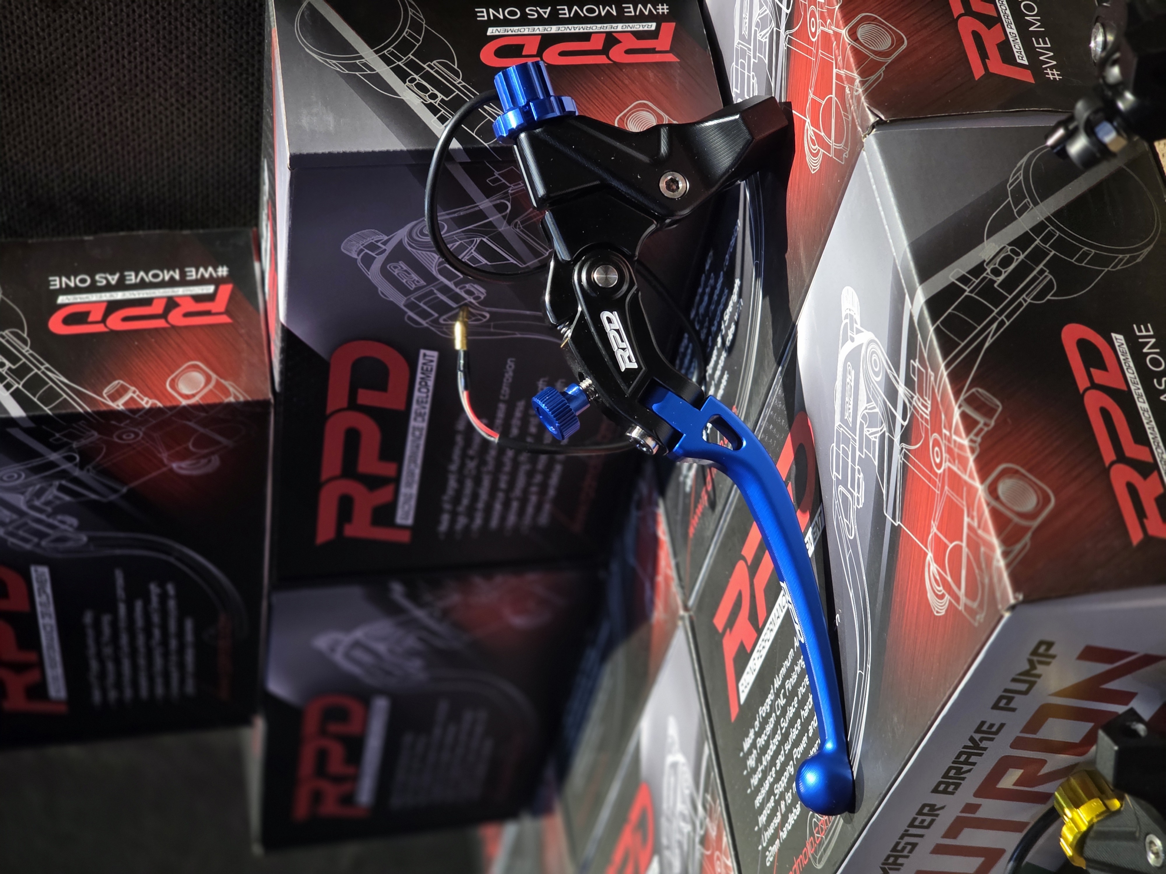 RPD DEUTRON CLUTCH