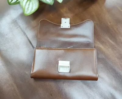 Code-661685(20%Discount-Ladies Hand Wallet)_img_4