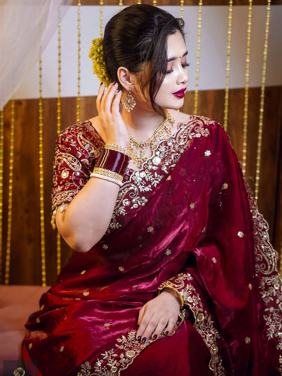 রেডি শাড়ি, রেডি ব্লাউজ, বানানোর ঝামেলা ছাড়াই