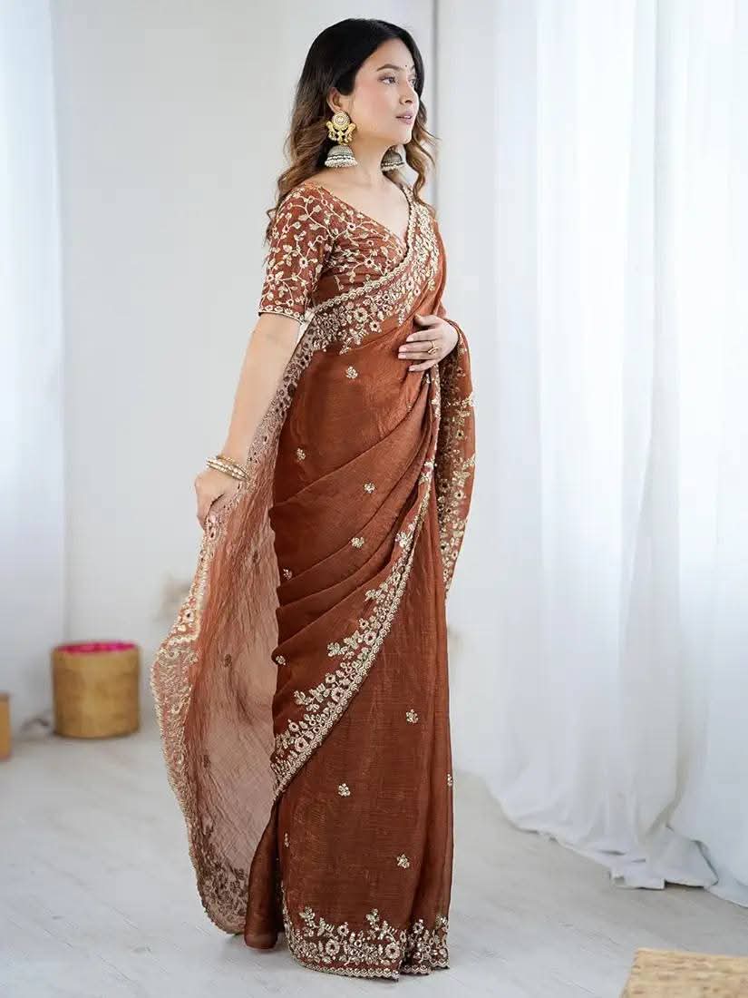 রেডি শাড়ি, রেডি ব্লাউজ, বানানোর ঝামেলা ছাড়াই_img_1