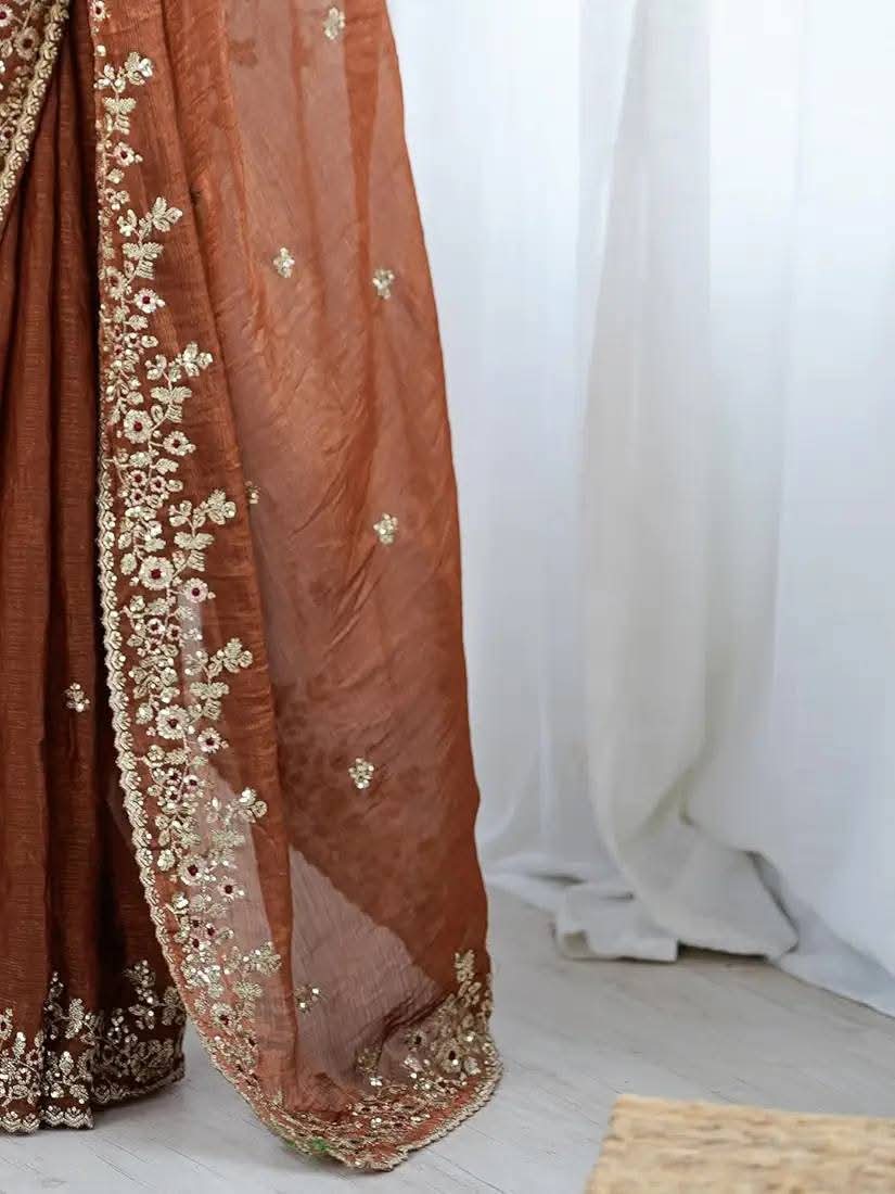 রেডি শাড়ি, রেডি ব্লাউজ, বানানোর ঝামেলা ছাড়াই_img_3