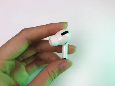 Airpods Pro 2nd Generation ( White )_img_4