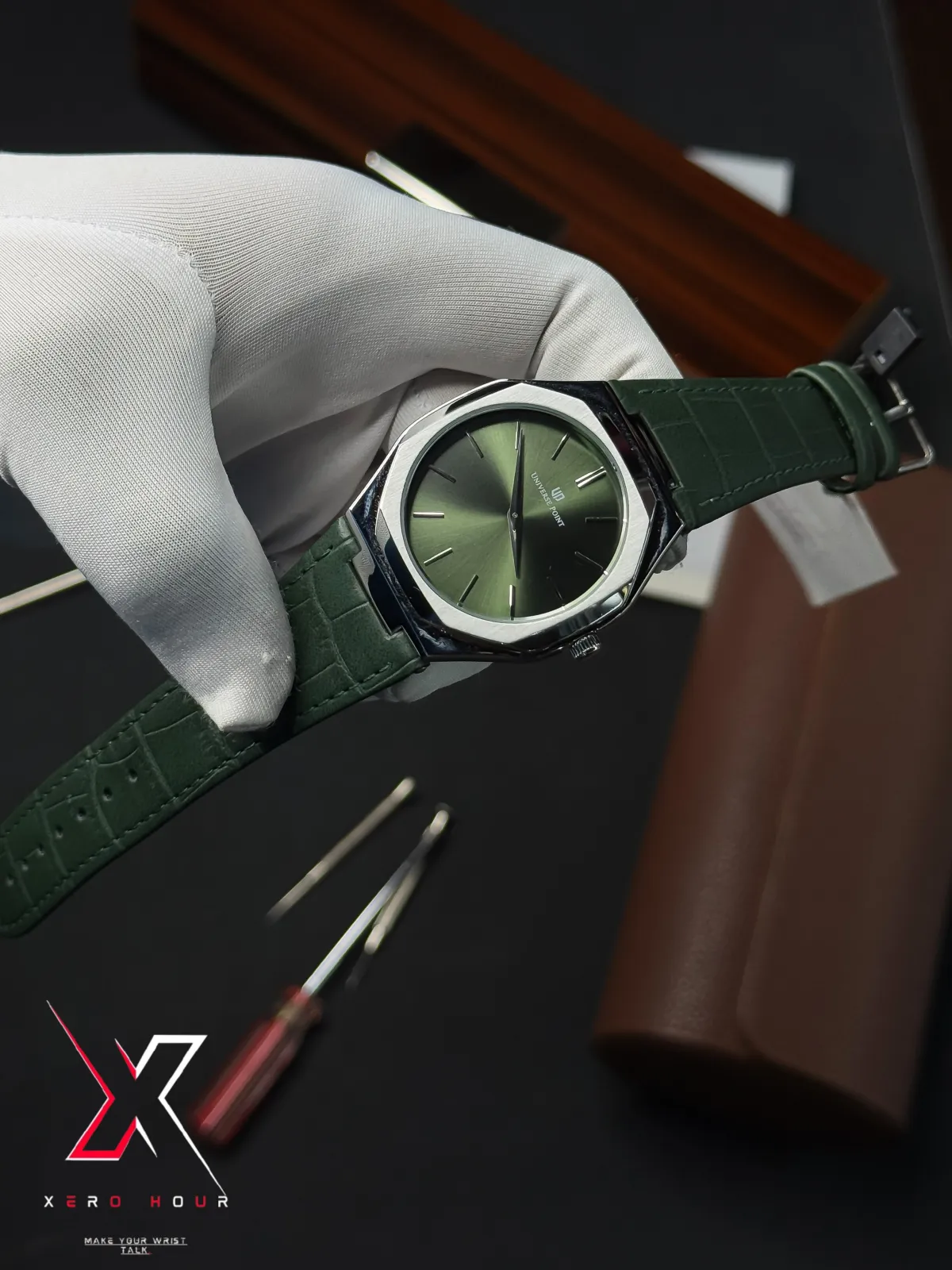 Universe Point | Hexa Style | Leather Belt | Authentic |Green dial
