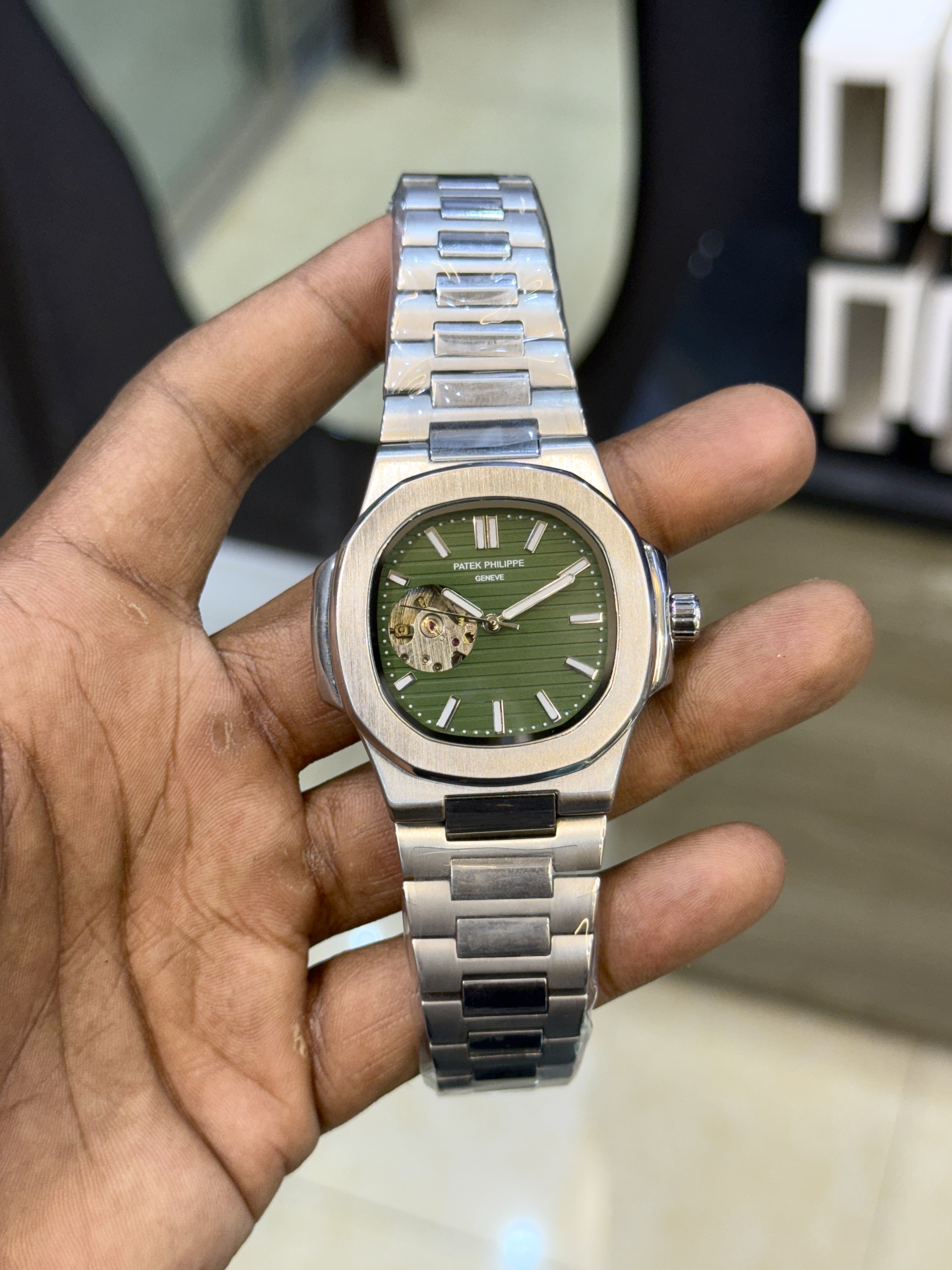 Patek Philippe Nautilus Semi AAA Open Heart Automatic (Green)_img_0