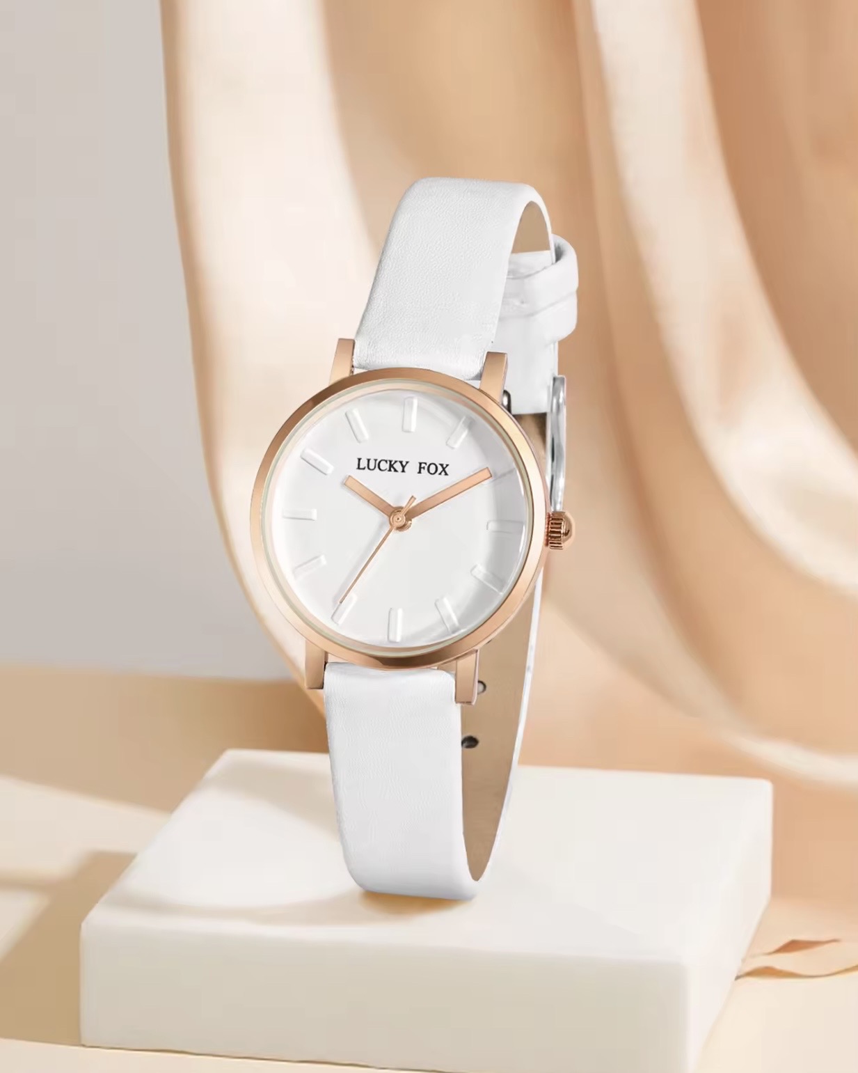 Lucky Fox Ladies watch (White)
