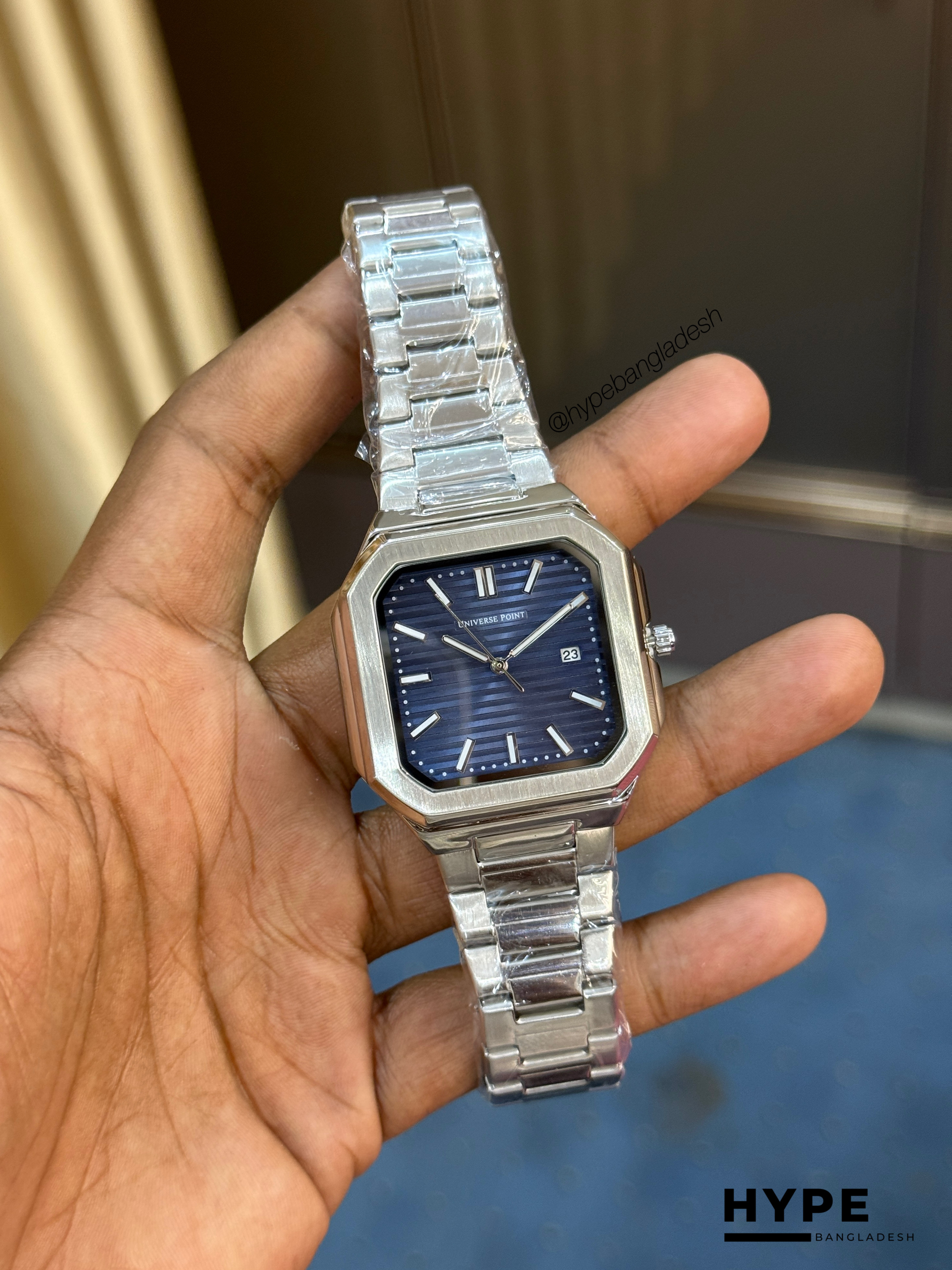 Universe Point Square Shape Quartz Watch With Date For Men (Silver-Blue)