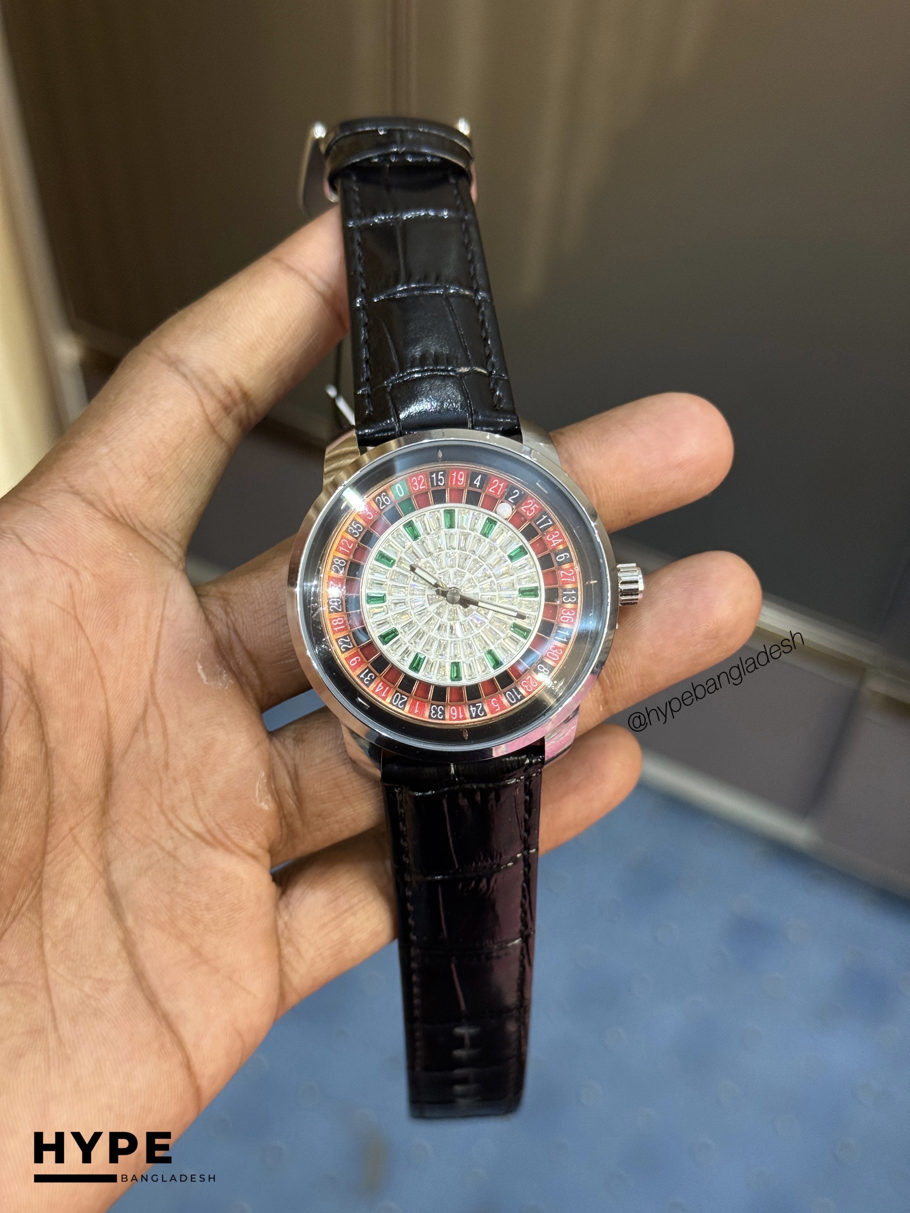 HERYI Casino Watch With Stone (Black-Silver)