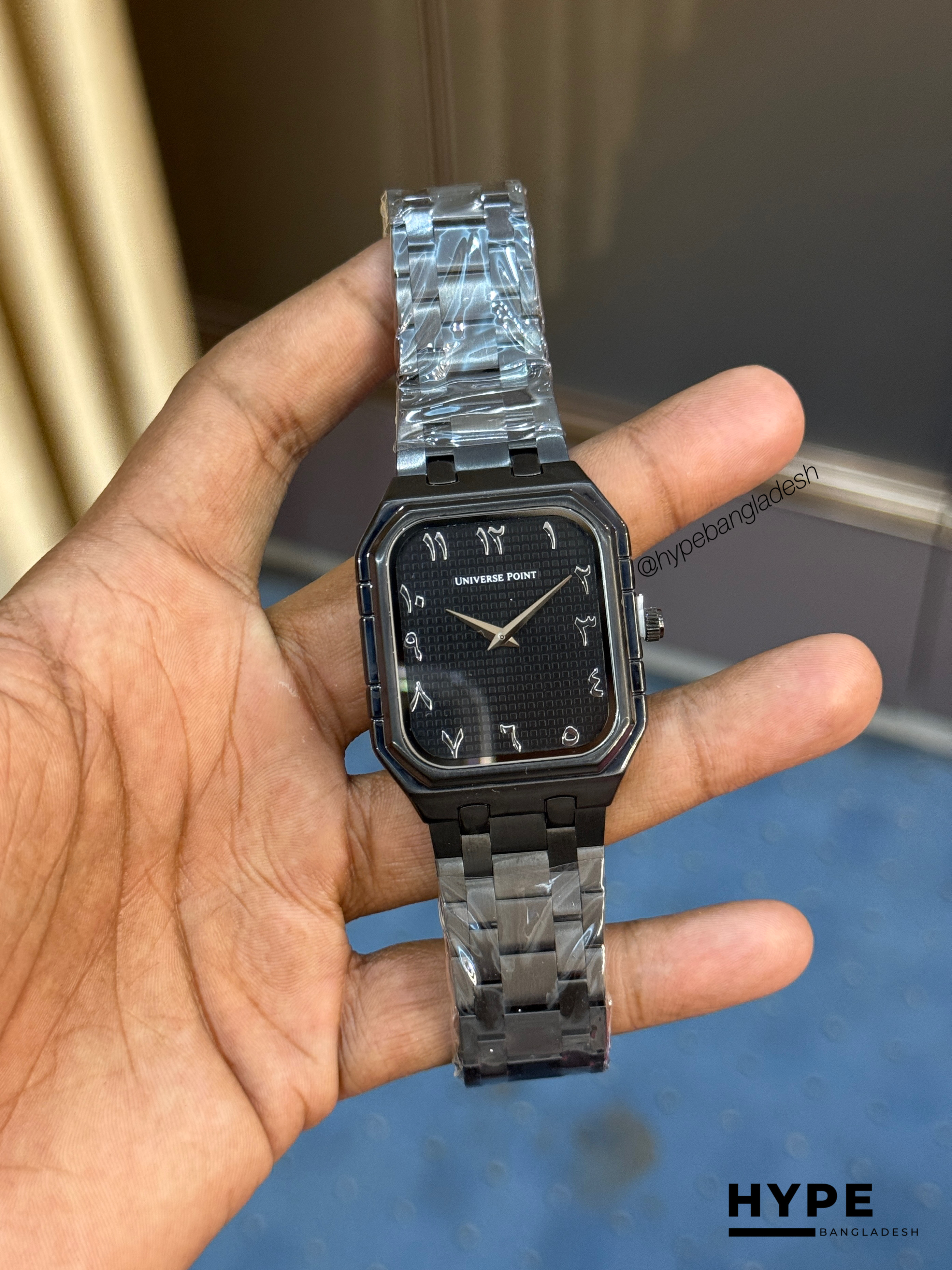 Universe Point Square Shape Arabic Numbers Quartz Watch For Men (Black)