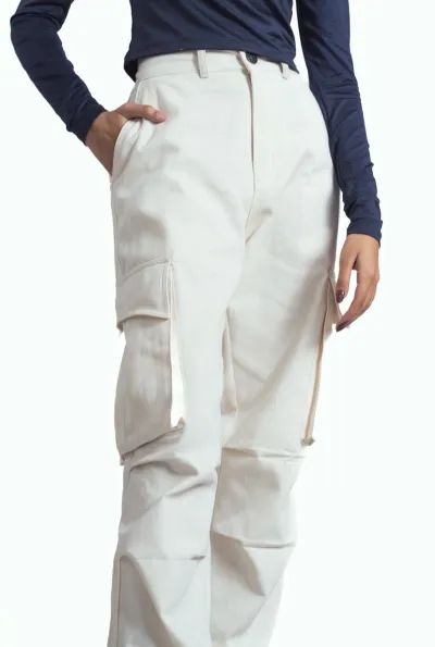 Baggy-Fitted Cargo Pants - Off White_img_3